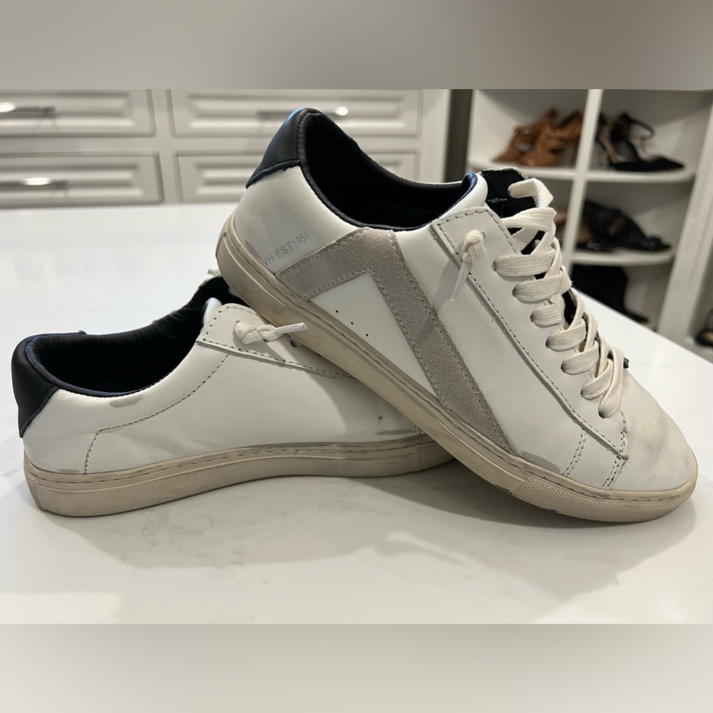 Vintage Havana grey, white, black Sneakers. Size 7